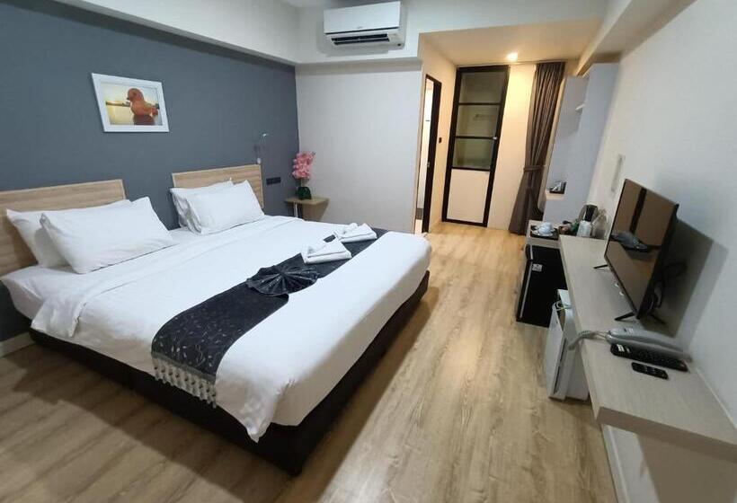 스탠다드 룸 킹사이즈 침대, Tisa Hotel Udonthani