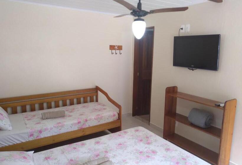 3 Bett Standardzimmer Balkon, Pousada Marimbá