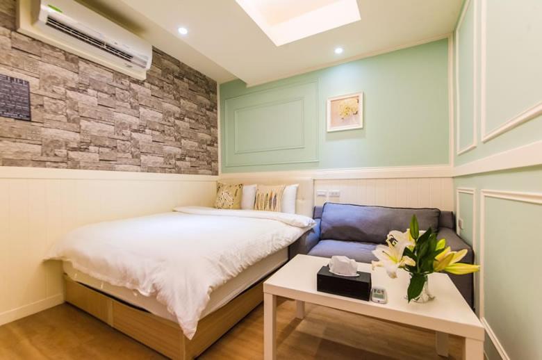 اتاق استاندارد یک نفره, Superman