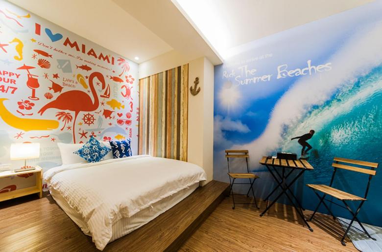 اتاق استاندارد یک نفره, Superman