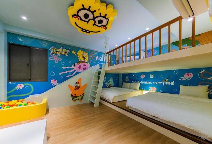 اتاق خانوادگی, Superman