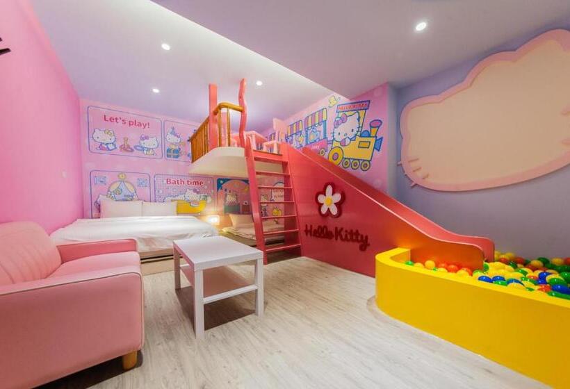 اتاق استاندارد سه نفره, Superman