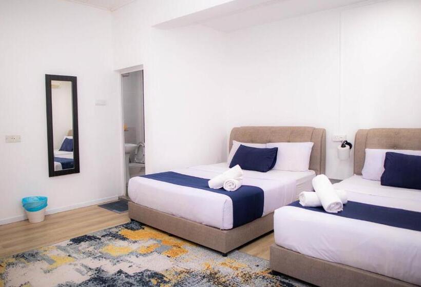 غرفة عائلية, Sura Inn