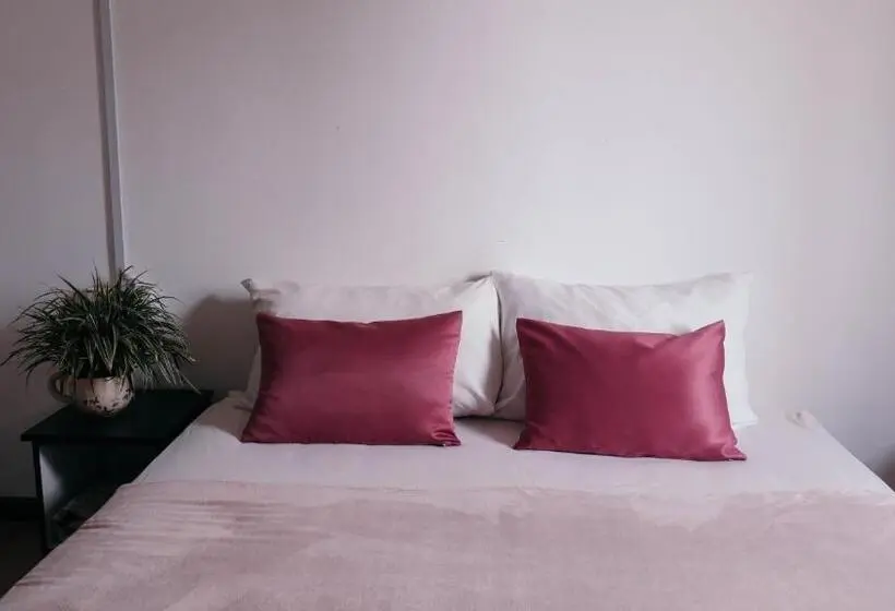 Standard room with outdoor bath, Sura Inn