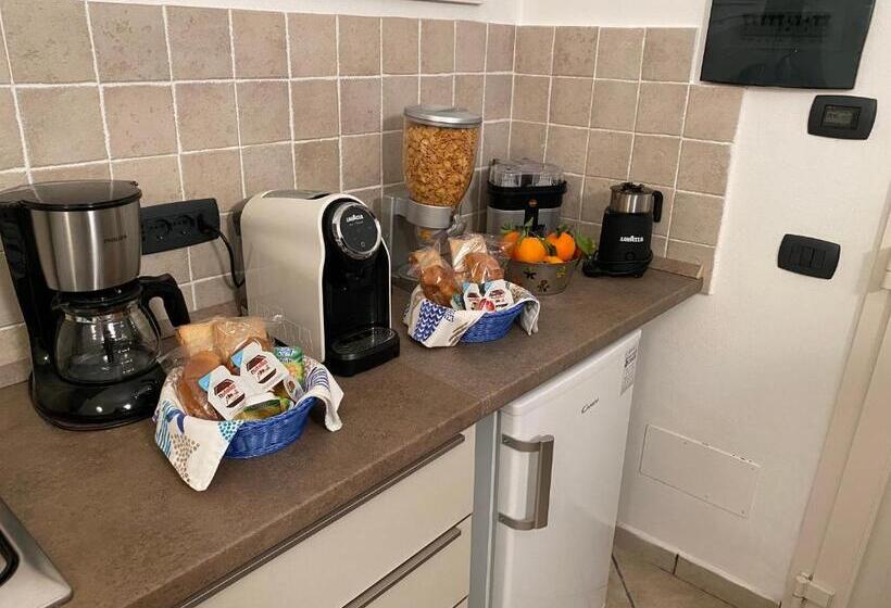 اتاق عادی, B&b Alda