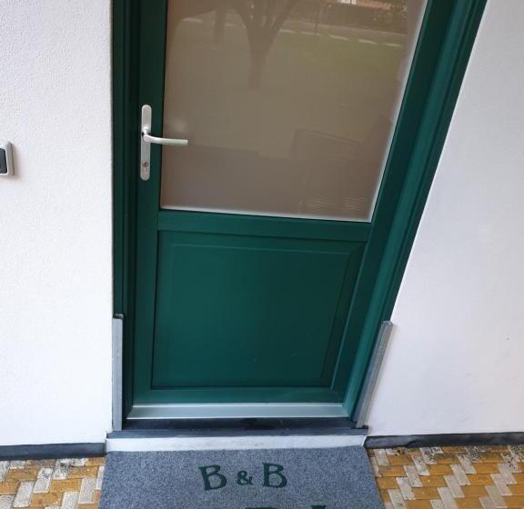 اتاق عادی, B&b Alda