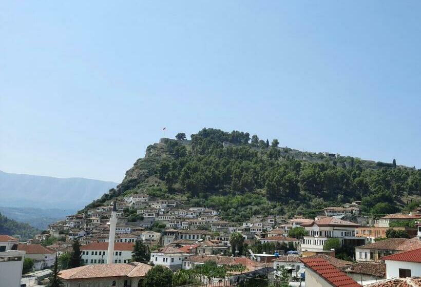 اتاق اکونومی, Guesthouse Pelivani
