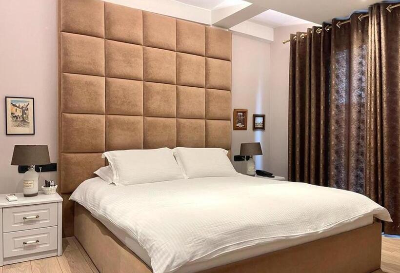 דירת חדר, Vila Shard Boutique