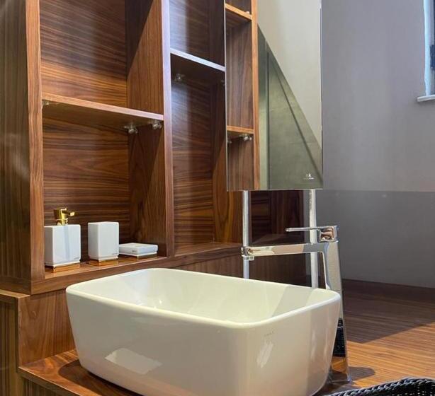 דירת חדר, Vila Shard Boutique