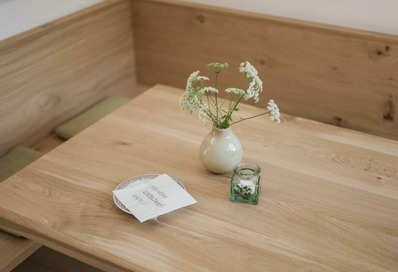 آپارتمان 1 خوابه, Untermairhof