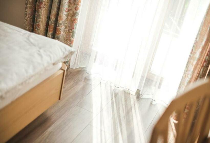 آپارتمان 2 خوابه, Untermairhof