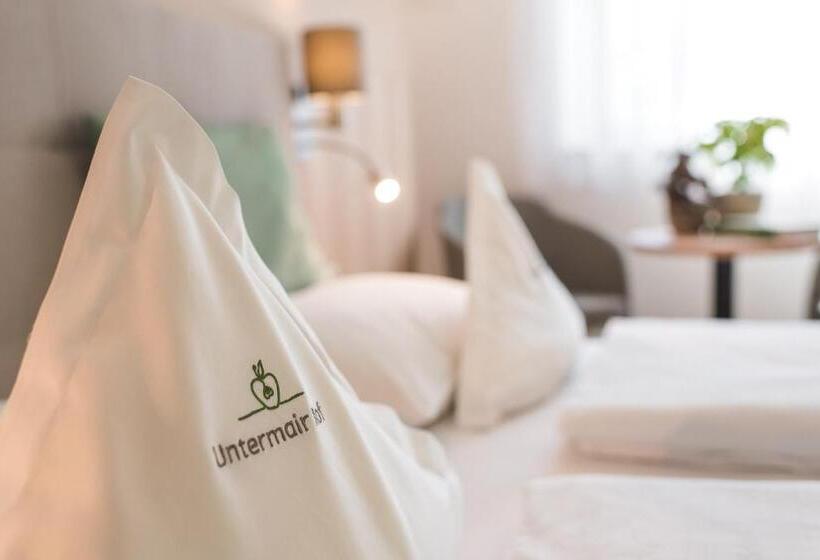 اتاق لوکس با بالکن, Untermairhof