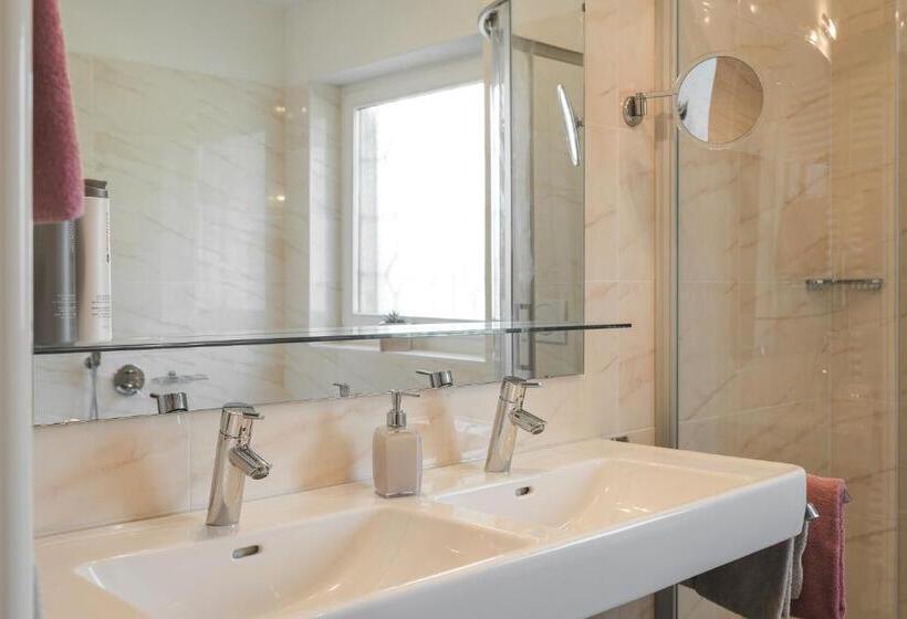 آپارتمان 2 خوابه, Untermairhof