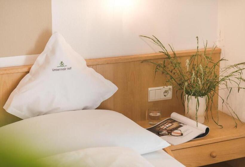 اتاق لوکس با بالکن, Untermairhof