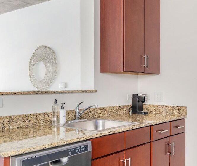 استودیوی استاندارد با تخت دوبل, Kasa South Loop Chicago