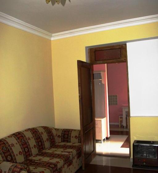 سوئیت 2 خوابه, Guesthouse Green House