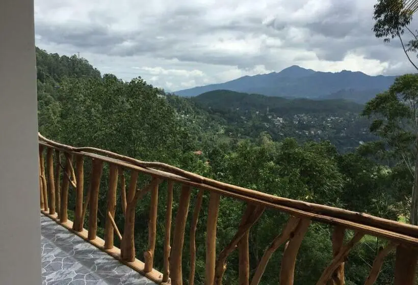 キングサイズベッドのスタンダードルーム, Mountain Face Inn