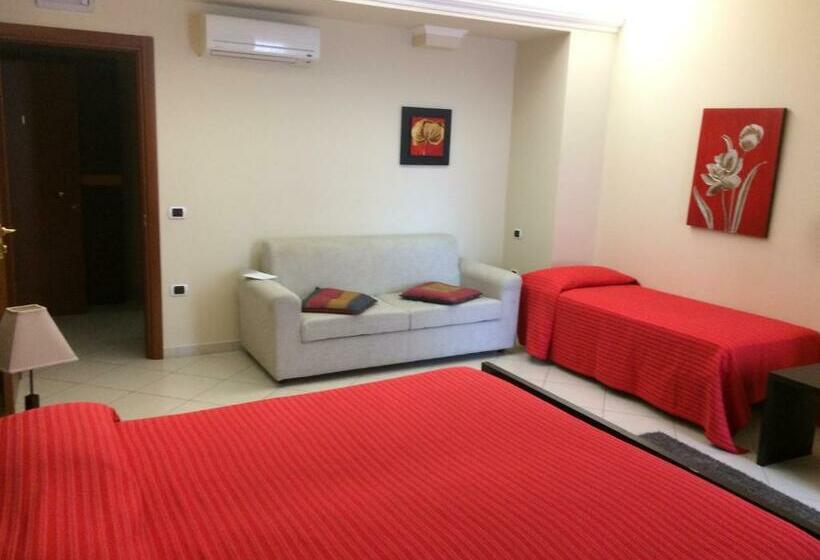 Номер Deluxe с Балконом, B&b Armony 111