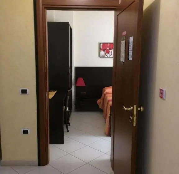 اتاق استاندارد با تخت بزرگ برای معلولان, B&b Armony 111