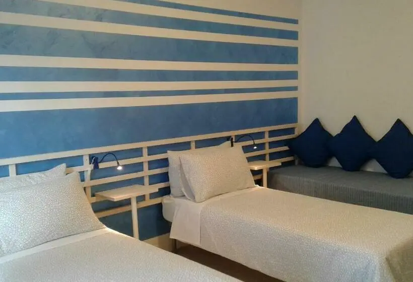 اتاق استاندارد چهار تخته, B&b Homer Trento