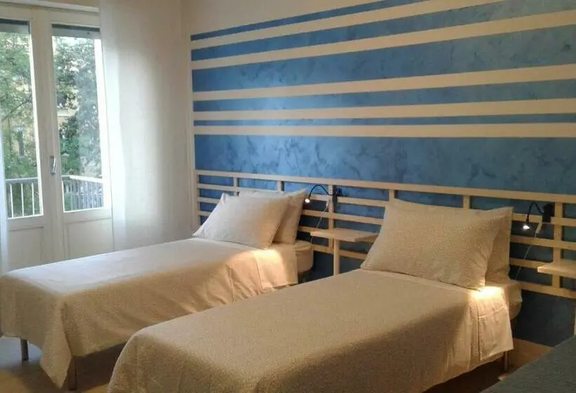 اتاق استاندارد چهار تخته, B&b Homer Trento