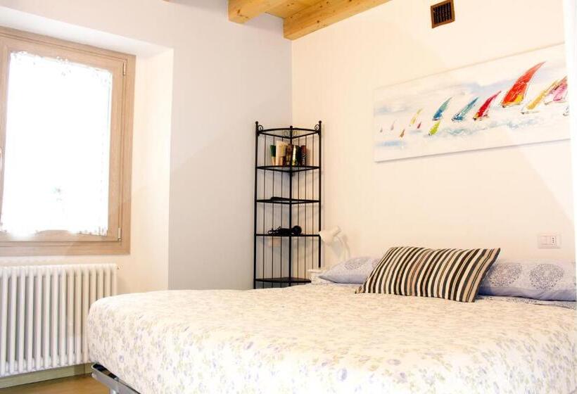 غرفة قياسية, La Magnolia Guests House