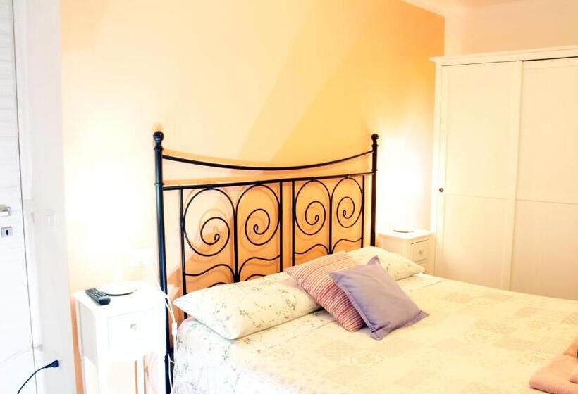 غرفة قياسية رباعية, La Magnolia Guests House