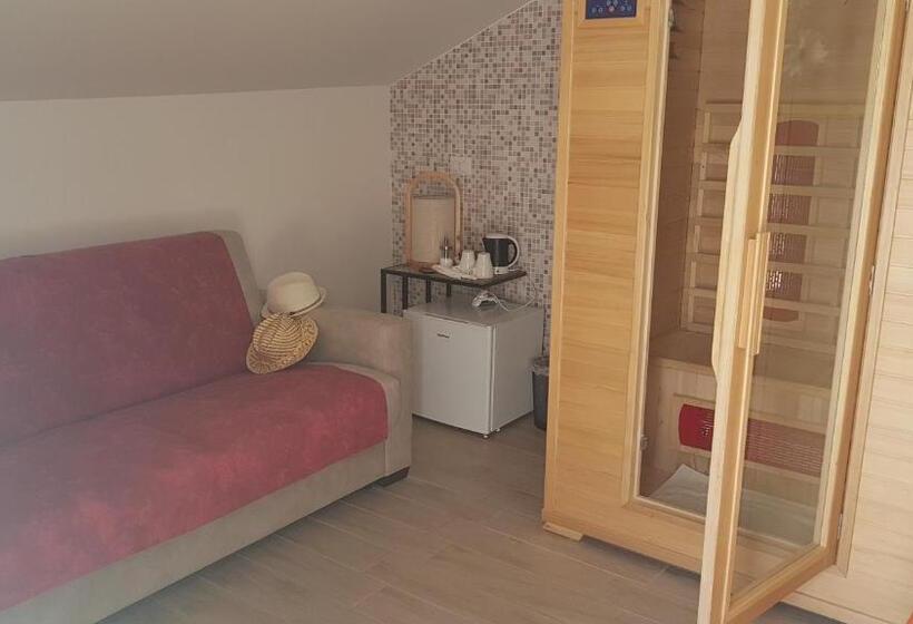 جناح, La Porta Dell'alcantara