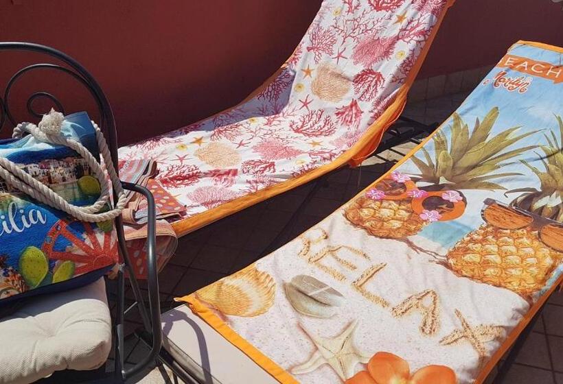 جناح, La Porta Dell'alcantara