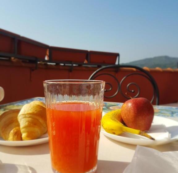 جناح, La Porta Dell'alcantara