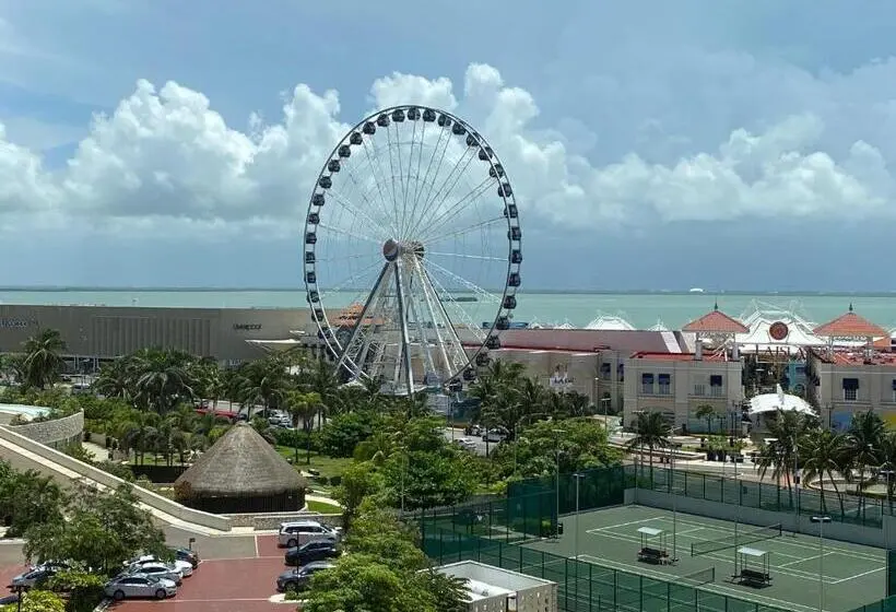 آپارتمان لوکس 1 خوابه, Condo In Ocean Front Resort