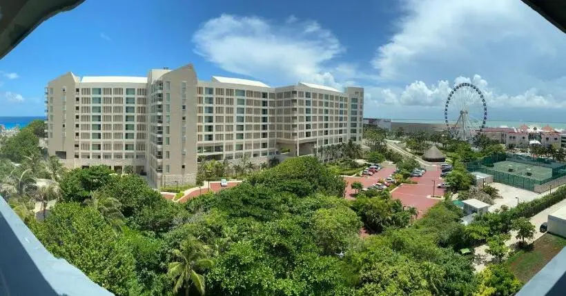 آپارتمان لوکس 1 خوابه, Condo In Ocean Front Resort
