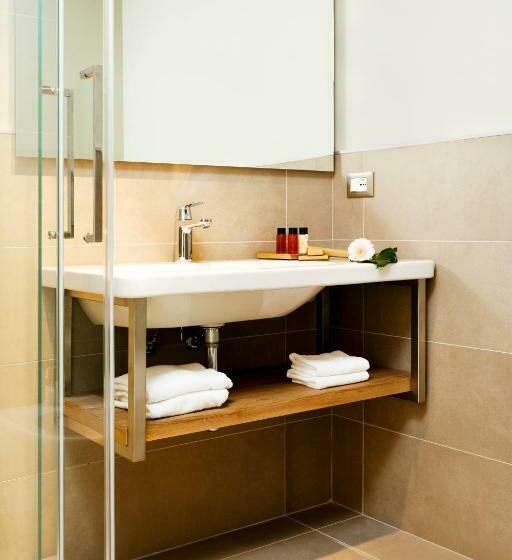 스탠다드 룸, Golfo Del Sole