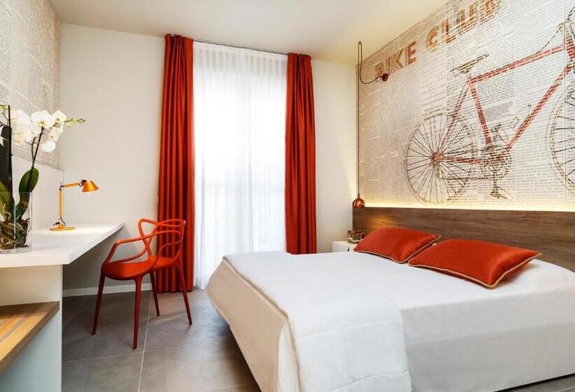 스탠다드 룸, Golfo Del Sole