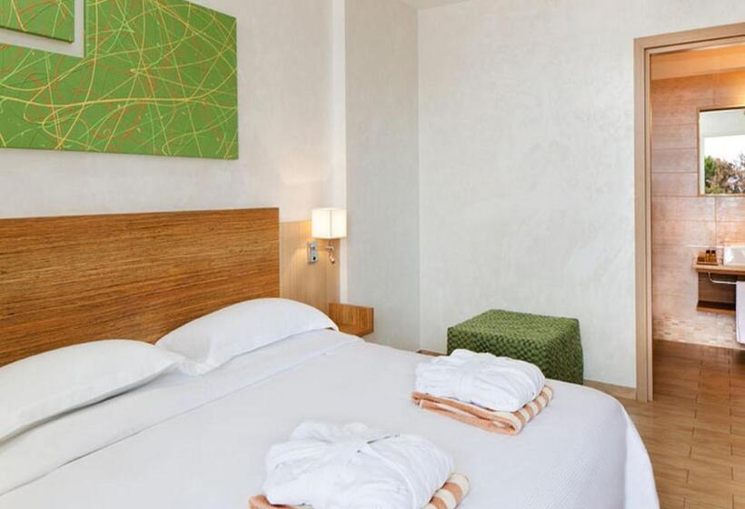 스탠다드 룸 측면 바다 전망, Golfo Del Sole