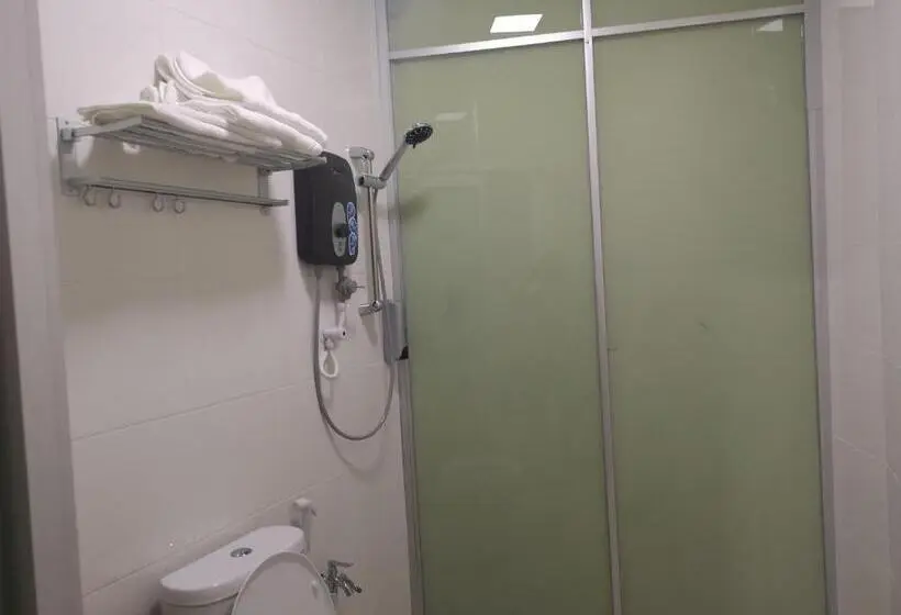 Habitació Triple Estàndard, Home Inn
