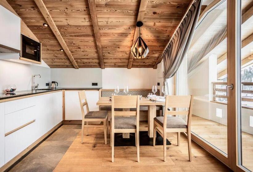 آپارتمان 1 خوابه با چشم‌انداز باغ, Luxury Chalet Plazola