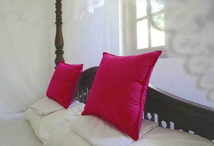 经济房, Dream House