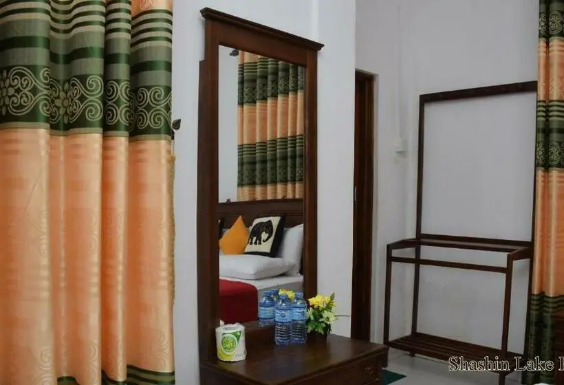 Standard-huone, Shashin Lake Resort