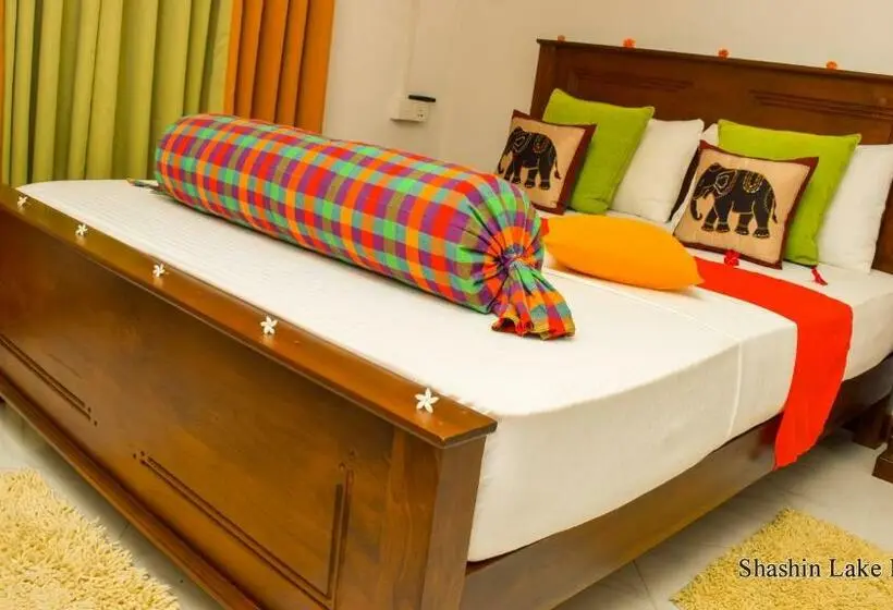 Standard-huone, Shashin Lake Resort