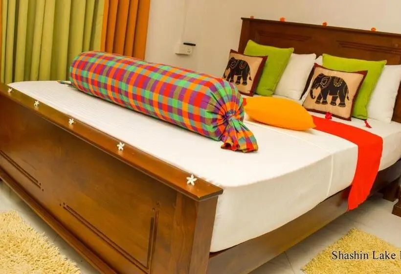 Deluxe-huone, Shashin Lake Resort