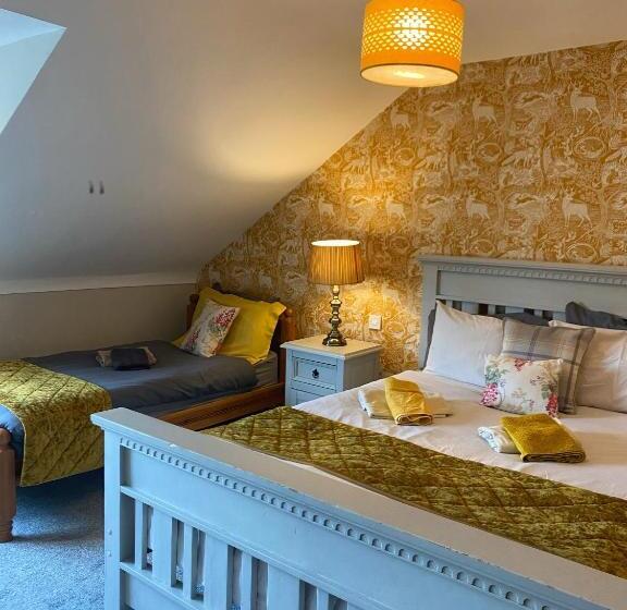 غرفة ديلوكس عائلية, Dulrush Lodge Guest House, Restaurant And Self Catering