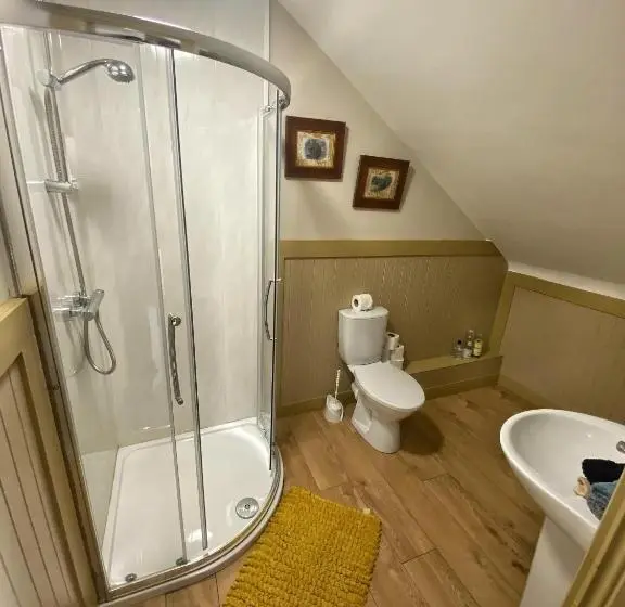 デラックスファミリールーム, Dulrush Lodge Guest House, Restaurant And Self Catering