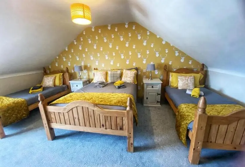デラックスファミリールーム, Dulrush Lodge Guest House, Restaurant And Self Catering