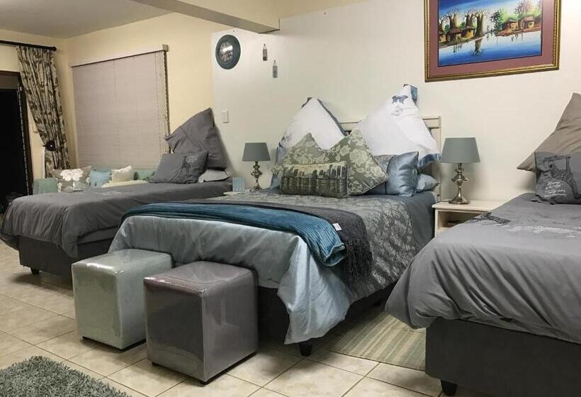 غرفة عائلية مطلّة علي الحديقة, Amber Bed And Breakfast, South Africa