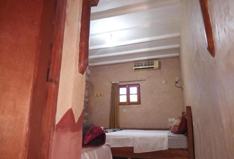 ファミリールーム, Dar Zara