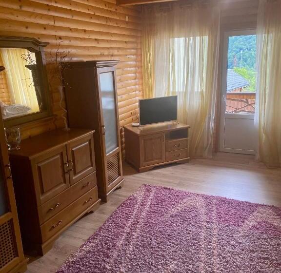 خانه 1 خوابه, Guest House Arnika