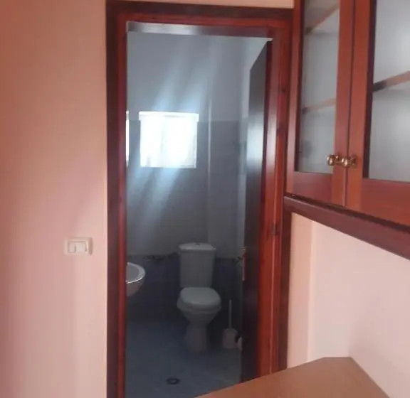 استودیوی لوکس, Guesthouse Villa Joanna&mattheo