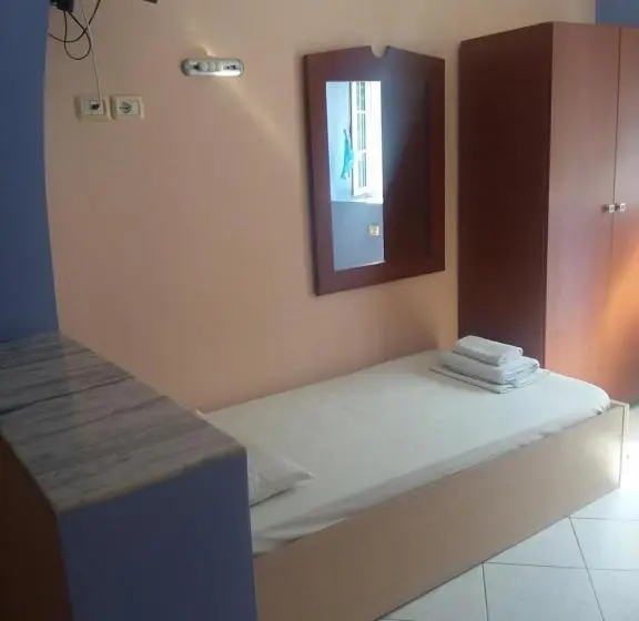 استودیوی لوکس, Guesthouse Villa Joanna&mattheo