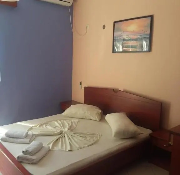 استودیوی لوکس, Guesthouse Villa Joanna&mattheo